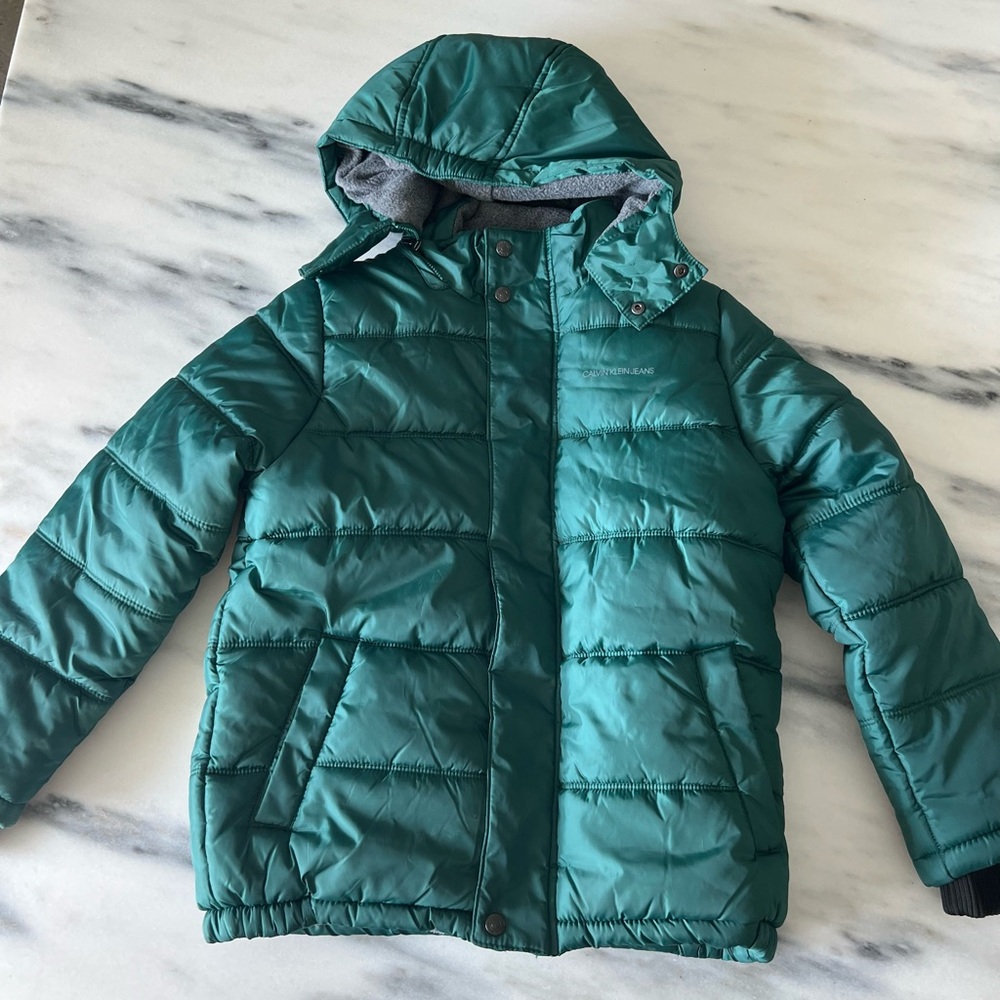 Boys gently used winter coat size M 10/12 Green Calvin Klein